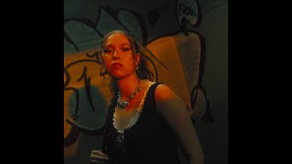 Junes - Je ne t&#39;aime plus (Vidéoclip officiel)