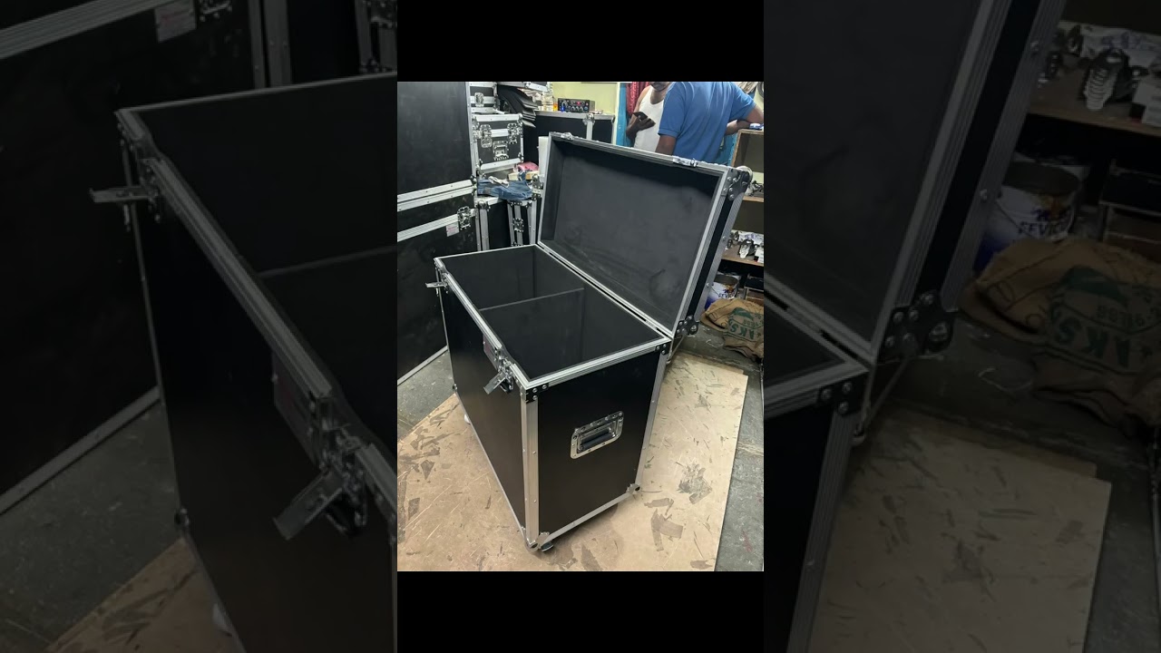 Qsc k12.2 Flight Cases