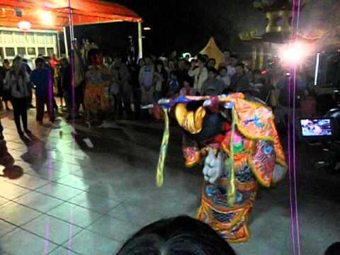 2012台北市松山慈惠堂母娘文化季~第二天回堂武聖電音三太子