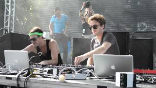 Benoit & Sergio 'everybody' DEMF '12