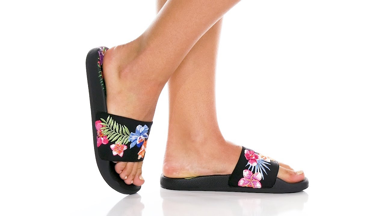 Johnny Was Aruba Pool Slide SKU: 9784917