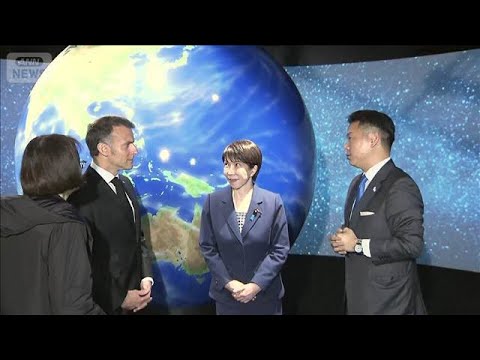 Prime Minister Takaichi and French President Macron visit a space