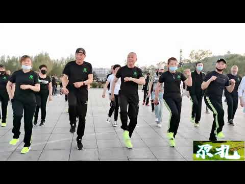 鬼步舞《乘风破浪》歌曲经典,舞步动感,潇洒帅气,好听好看 - YouTube