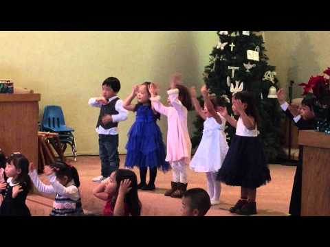 12/19/14 하은이 유치원 크리스마스