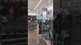 DAPHNE ALABAMA WALMART STORE on a Monday in September