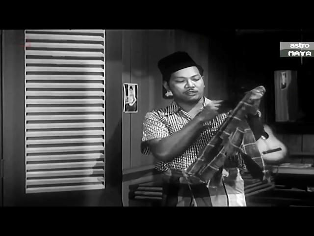 P. Ramlee - Seniman Bujang Lapok Full Movie (1961) HD class=