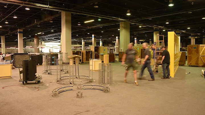 Building the Museum Showcase