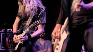 Night Ranger 'Don't Tell Me You Love Me' - NAMM 2011 with Taylor Guitars