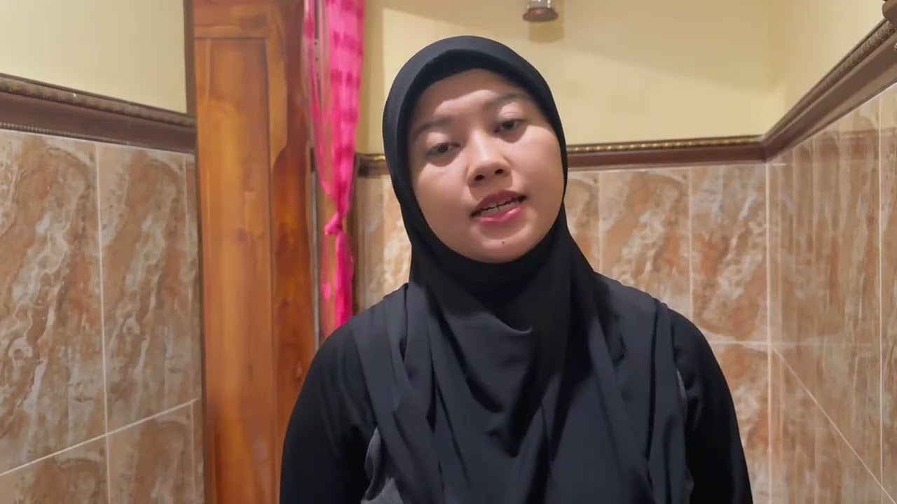 MENGINAP DI ASRI HOMESTAY TULUNGAGUNG DENGAN VIEW PANTAI SINE