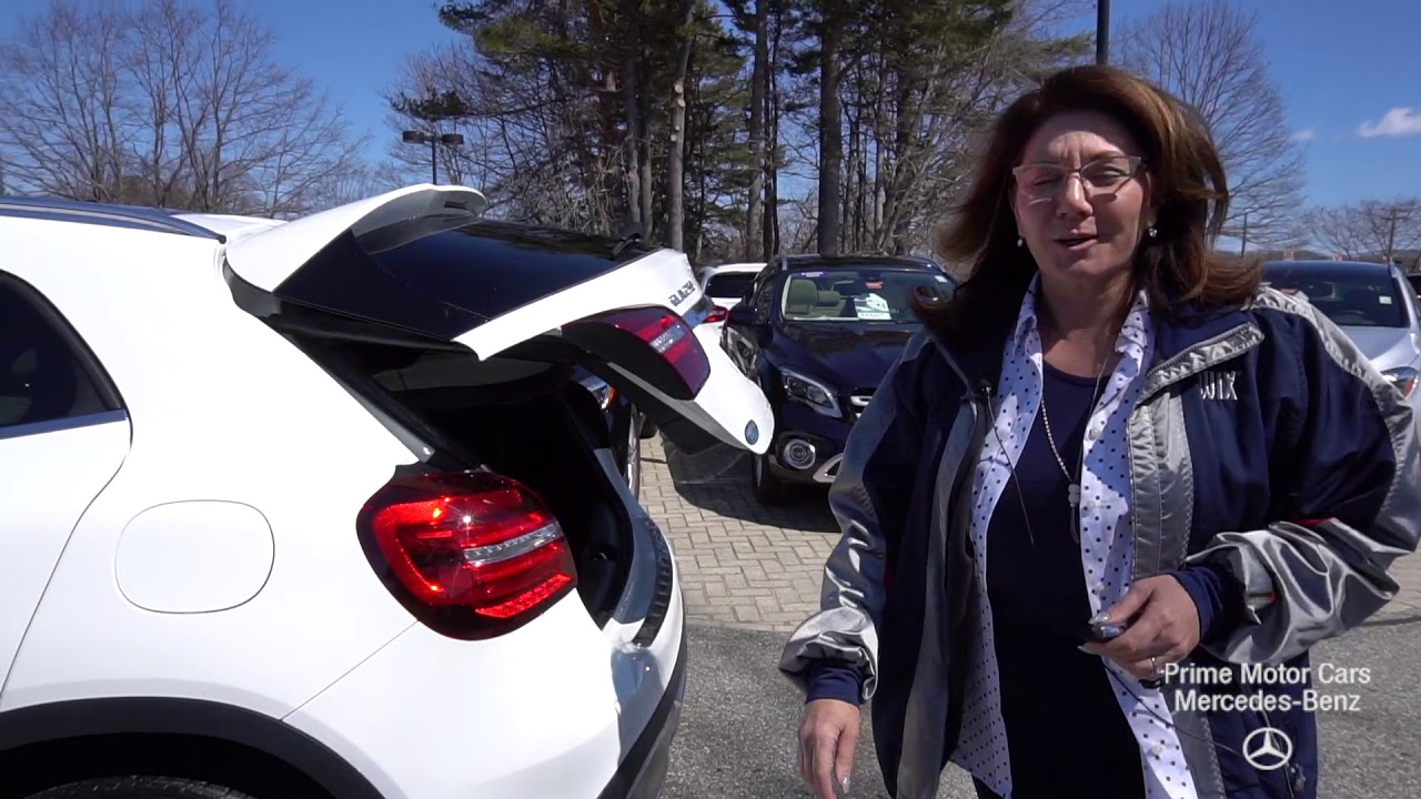 2019 Mercedes-Benz GLA250 video tour with Tina - YouTube