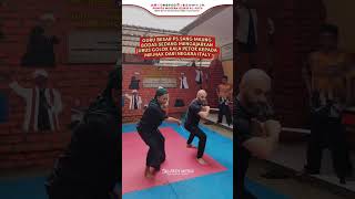 Download Lagu Gubes PS Sang Maung Bodas Sedang Mengajarkan Jurus Golok Kala Petok kepada MR MAX dari Negara Italia MP3