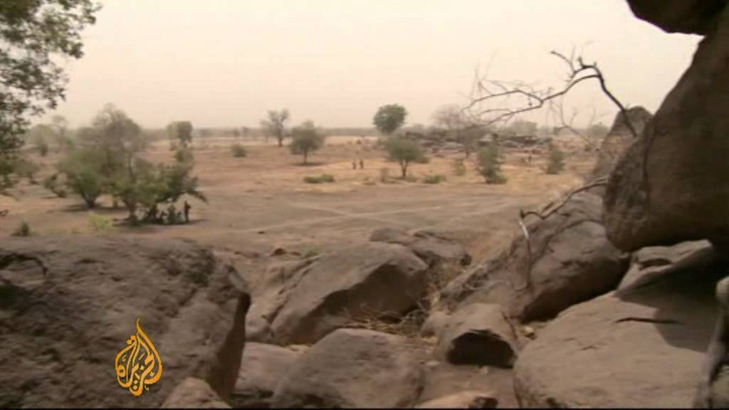 يتحمل المدنيون وطأة الاشتباكات في السودان