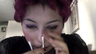 Celebrity Septum captive bead ring removal/wear (q-tips) Net Worth