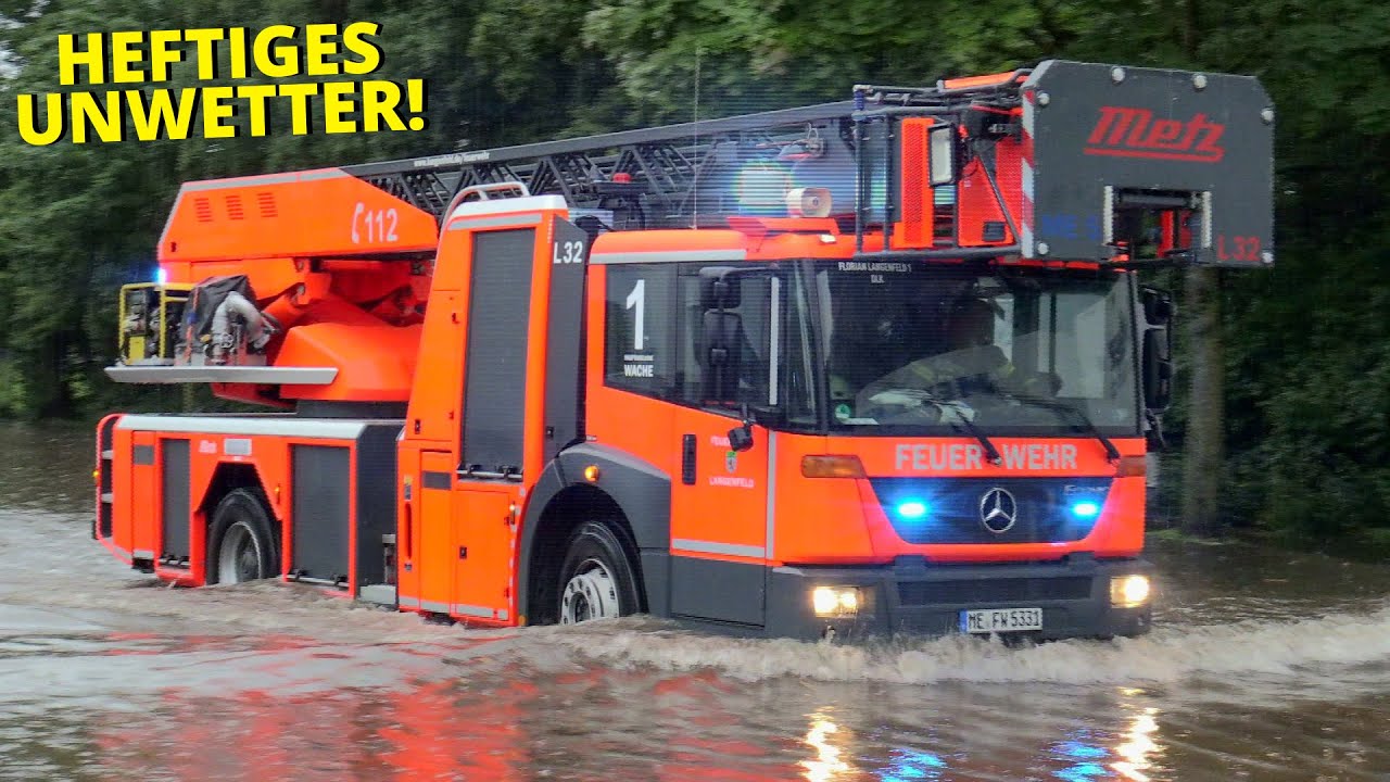 [Vorschau Video] - Extremes Unwetter zog über NRW! Einsatzkräfte nach Starkregen im Dauereinsatz -