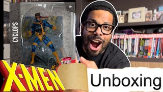 UNBOXING - McFarlane Toys - Marvel Cyclops 1:10th Scale Collectible with Scene (X-Men #1) 