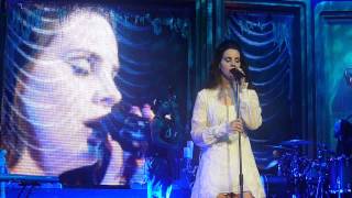 Blue Velvet - Lana Del Rey live @ Olympia 27/04/13