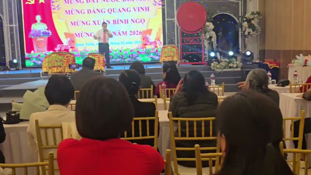 Đinh so mc văn nghệ âm thanh dt0985724065