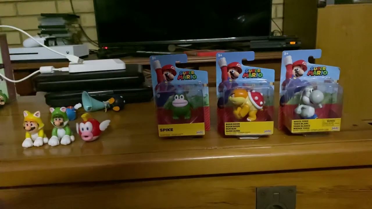 Super Mario: Cat Mario, Cheep Cheep, Spike, Boom Boom and White Yoshi 2.5 figures unboxing