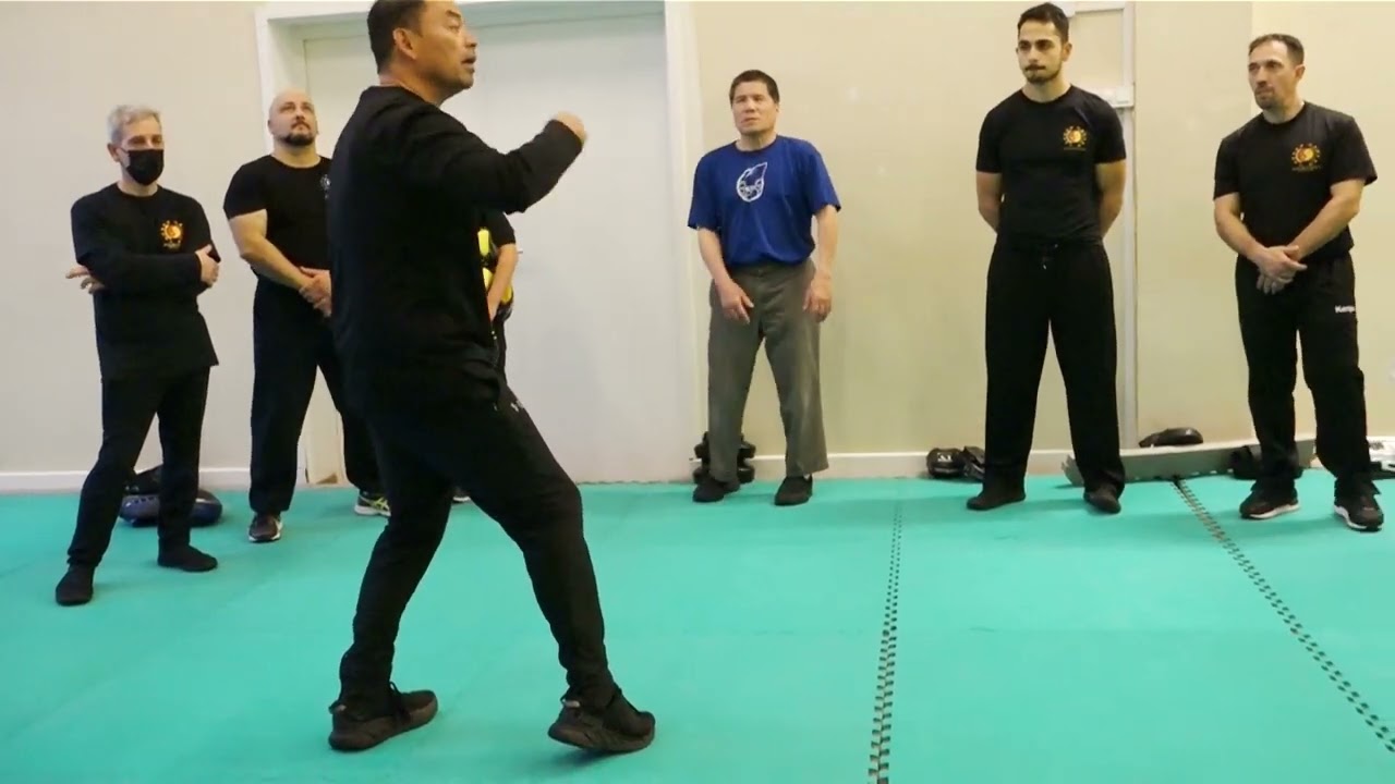 Sifus Abe Santos & Greglon Lee talk about Bruce Lee changing his Footwork after Wong Jack Man Fight!