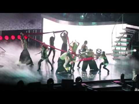 170610 Britney Spears - Oops! I did it again in Gocheok Sky Dome Seoul Korea