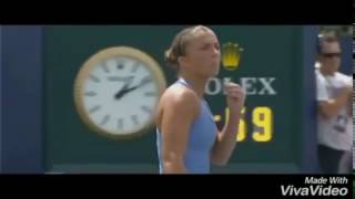 Why you say vamos? Say allez! (Errani - Cornet)