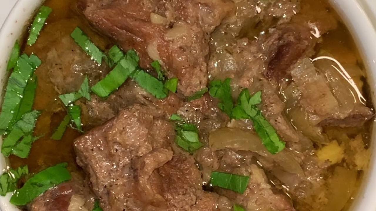Томленая говядина. Stewed beef.