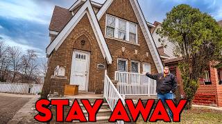 Celebrity HOW COULD HUMANS LIVE LIKE THIS? | Inside The Filthiest House In Detroit Profile