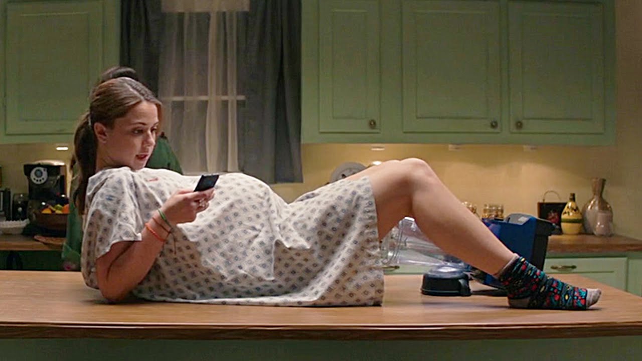 女孩一觉醒来怀胎九月 马上就生产 可生的东西却吓得不敢要 Youtube