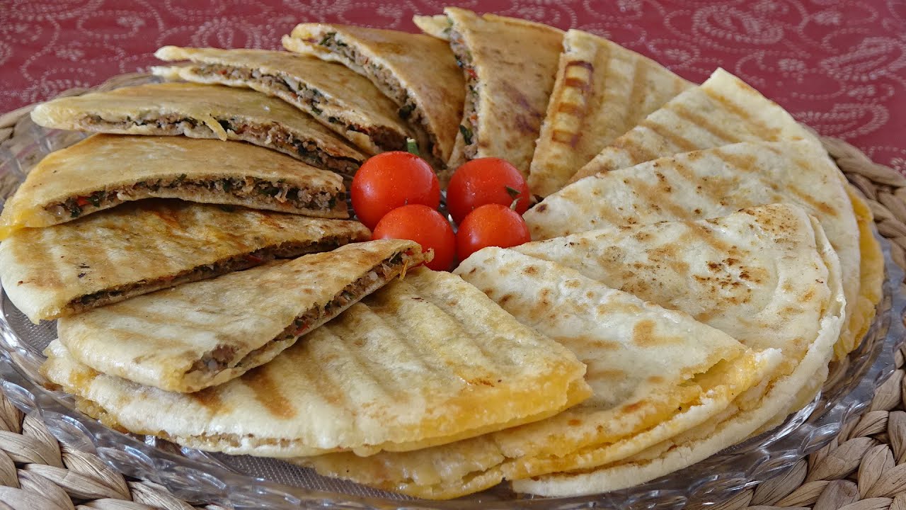 العرايس باللحمة من أسهل الوصفات سريعة وكتير طيبة 👌😋.