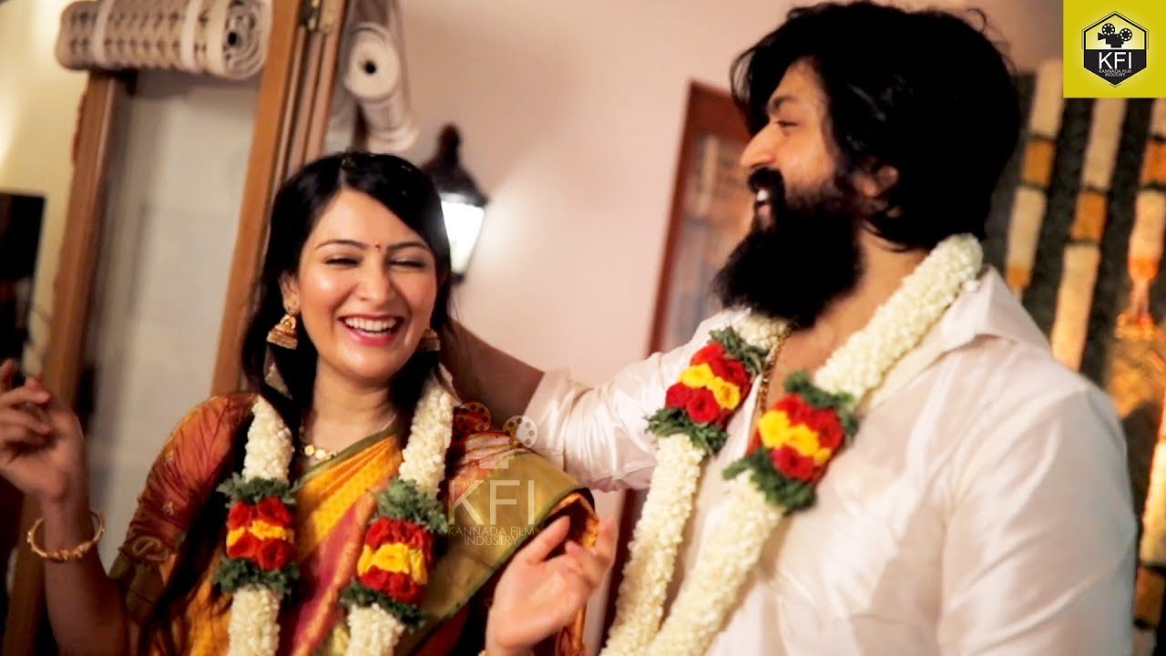 Yash Radhika  Pandit  Yash Baby Naming Ceremony Ayra 