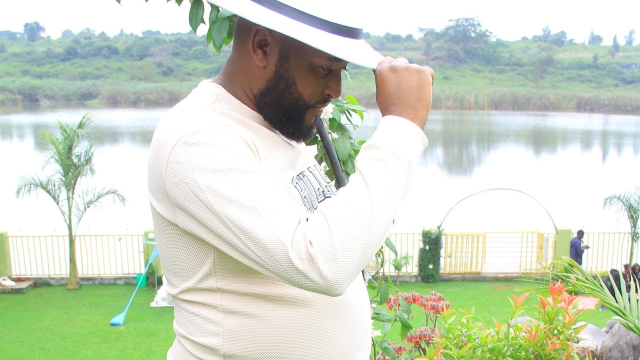 NIARI HINYA UNGI EXTRA BY NGANGA WA KABARI (OFFICIAL VIDEO)#0710289099