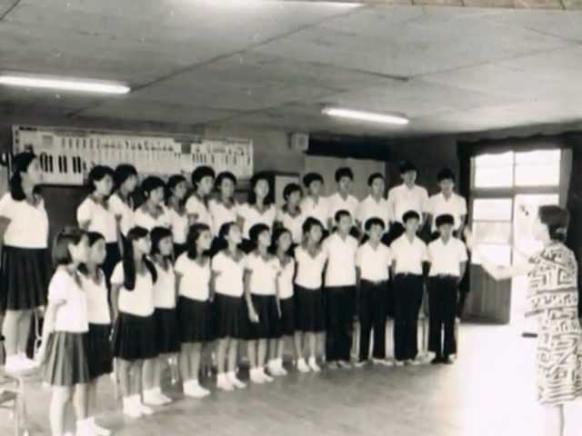 錦ヶ丘中学校合唱部の思い出 1973 「遊園地の汽車」と「滝」 - YouTube