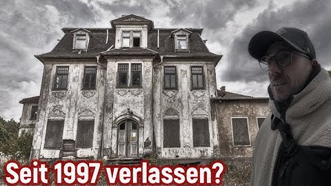 Neighbors awaken! Escape from the House of Flags! #lostplace #urbex #adventure