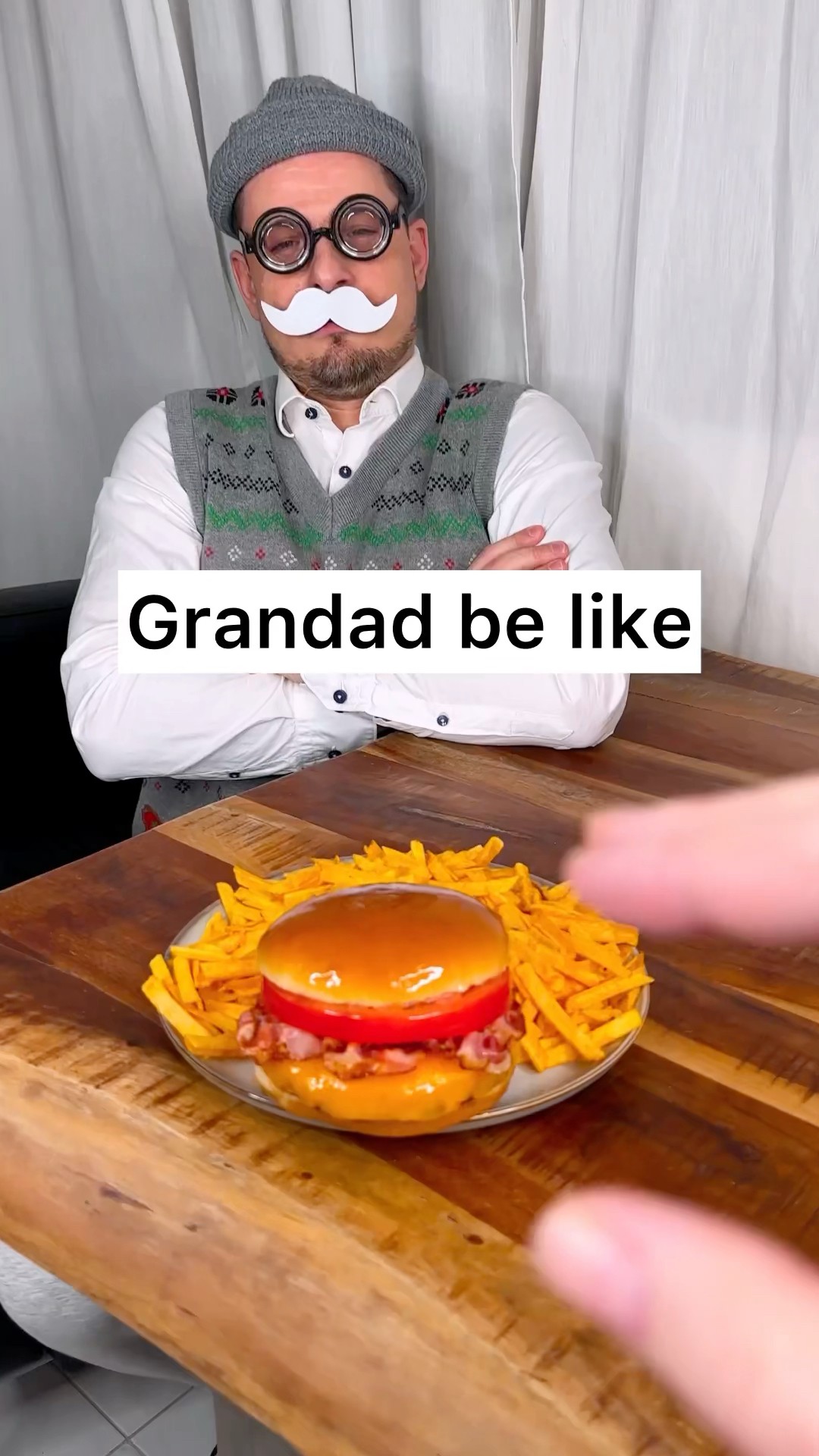 How to eat BURGER infront of GRANDAD? Don't change tomato for tomato ketchup?❤️?| CHEFKOUDY