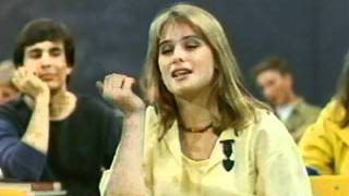 Celebrity Bueller, Bueller- Buffy's debut Wealth