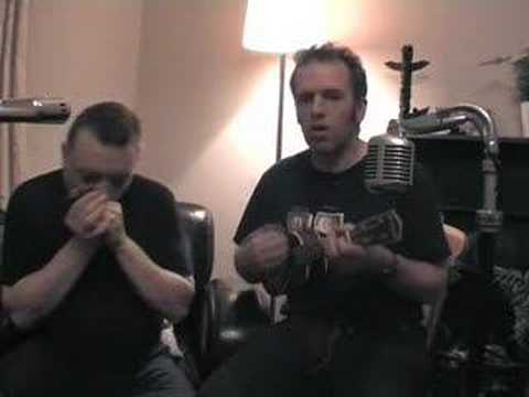 UKULELE + HARMONICA - BRING IT TO JEROME - Davie (harmonica) and Gus (ukulele) play a Bo Diddley favourite "Bring It To Jerome". (originally sung by Bo's marraccas player Jerome Green)