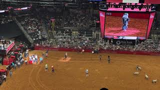 Mutton Bustin’ at the San Antonio Rodeo 2026 🐑🤠 Cutest Event of the Night