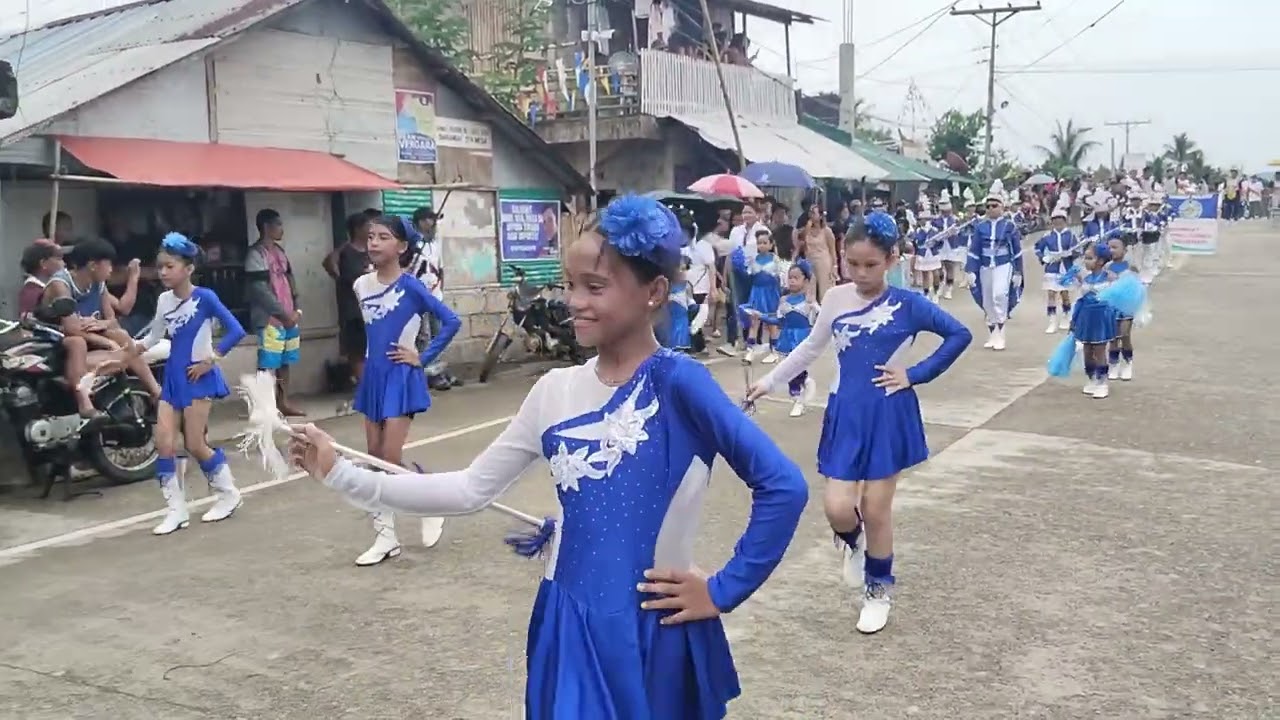 Nag parade Ang mga Brgy, ng Bagamanoc fiesta