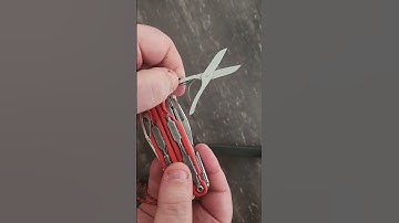 Leatherman. with SAK scissors. The right way.