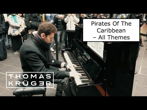 Piano Medley [Pirates Of The Caribbean – All Themes!] at Berlin Main Station – Thomas Krüger