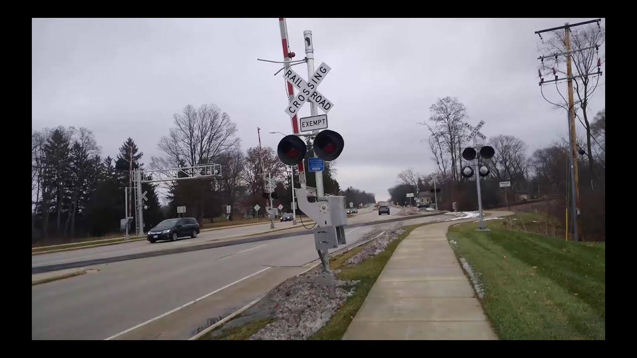 Pilgrim Rd #1 & North Ave Double Crossing Tour Part 1: North Ave