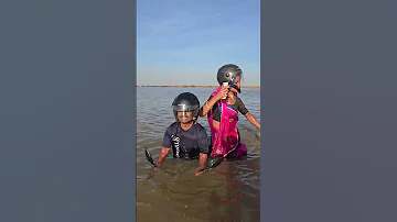 બ બલ ન ક મ ડ Shorts 