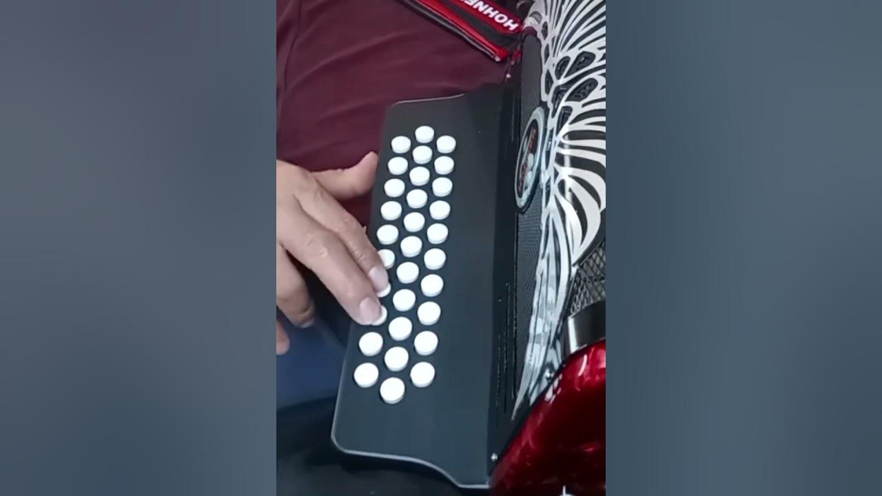 adorno de acordéon para tono de sol en acordeon de sol - YouTube