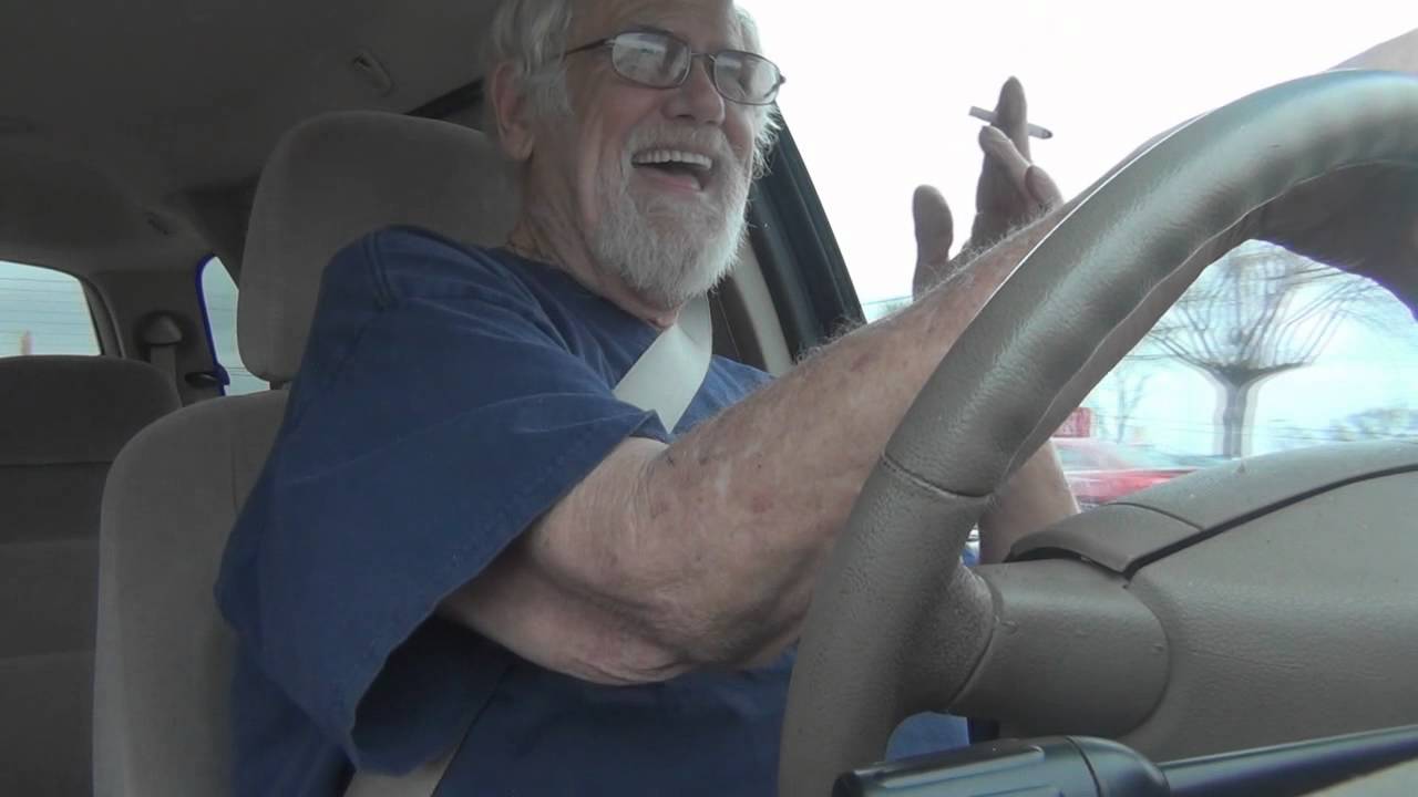 Bild från Angry Grandpa - Word Association 5