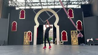 Cube Juggling
