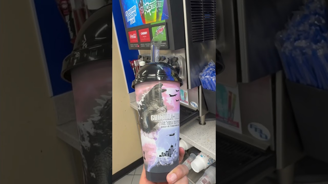Godzilla X Kong Color Changing Cup