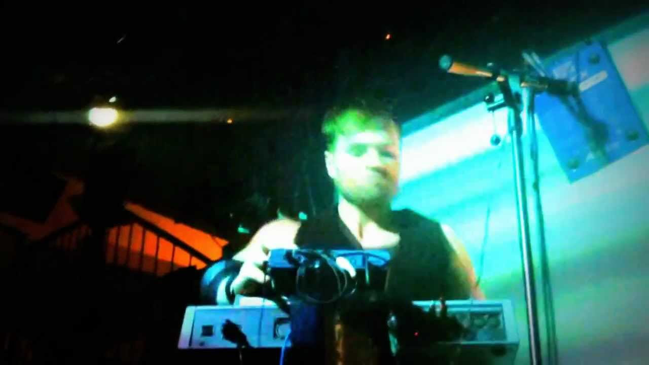 The Panacea vs Limewax Live - PRSPCT XL 14 - 24 / 12 / 2011