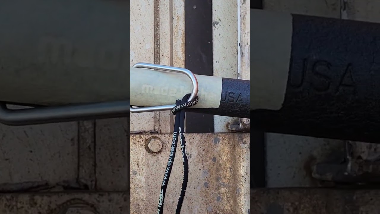 Struggling to get those doors open.. 