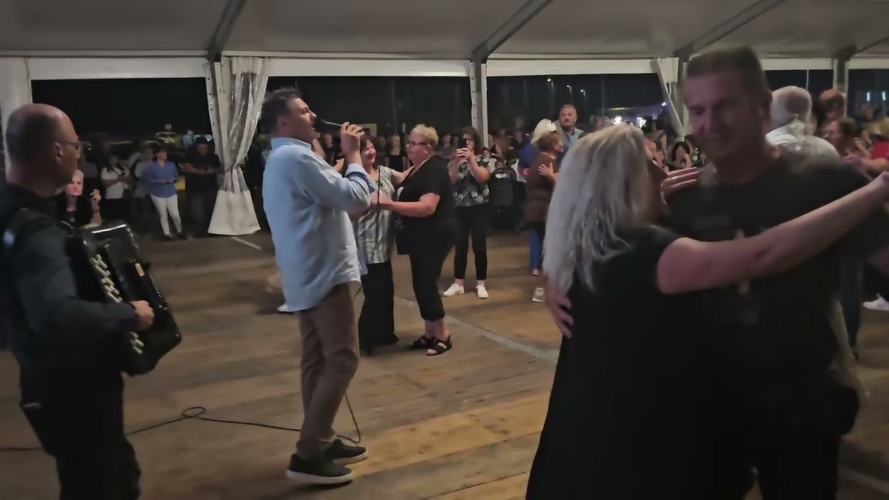 Plesnjak na Konjičkom turniru u Pleternici uz Ivana Štivića