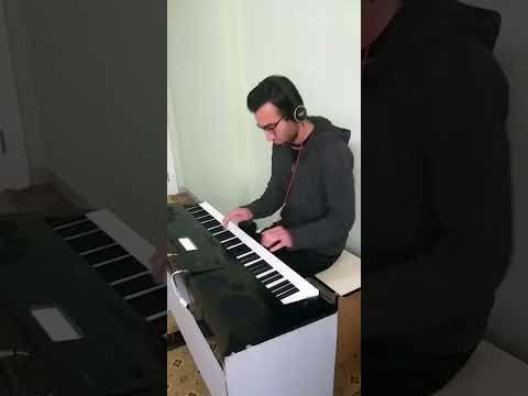 Ahmad Zahir Tura Afsoon Chashmanam Piano Cover احمد ظاهر ترا افسون چشمانم